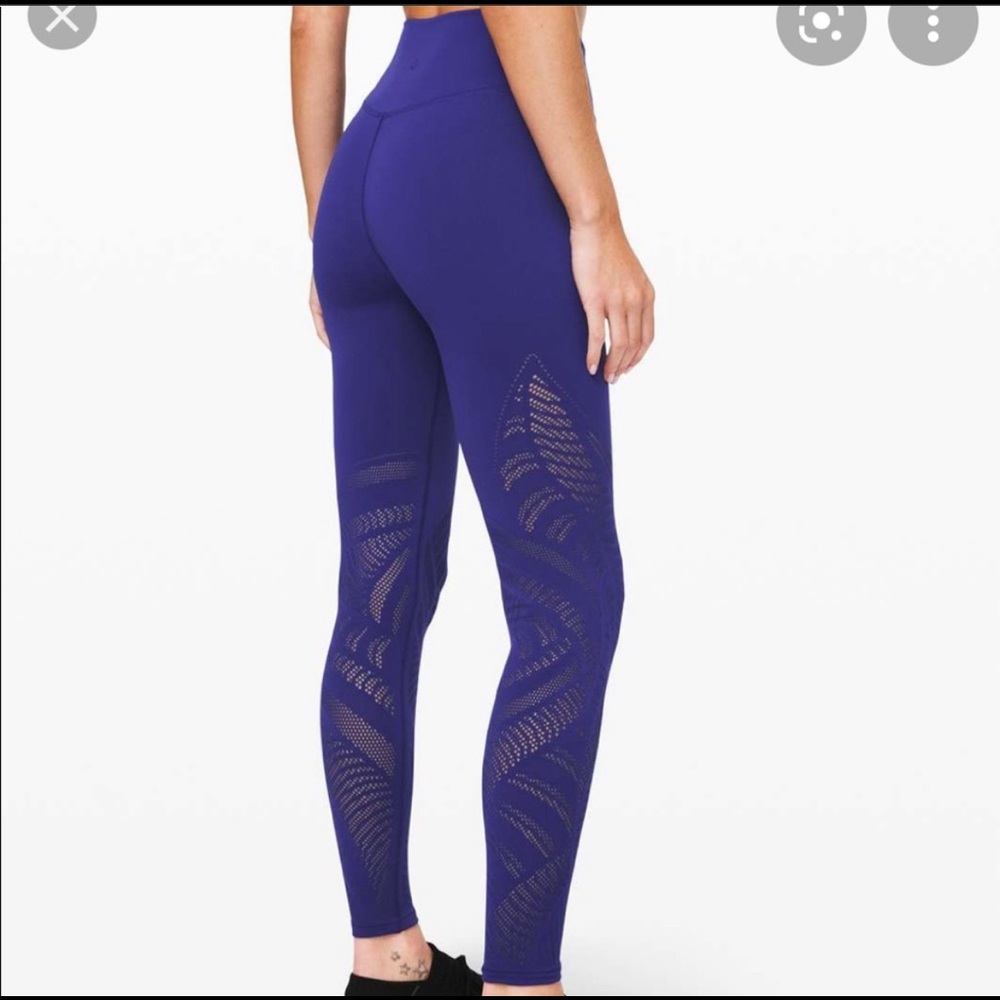 Blue Lululemon leggings size 6!